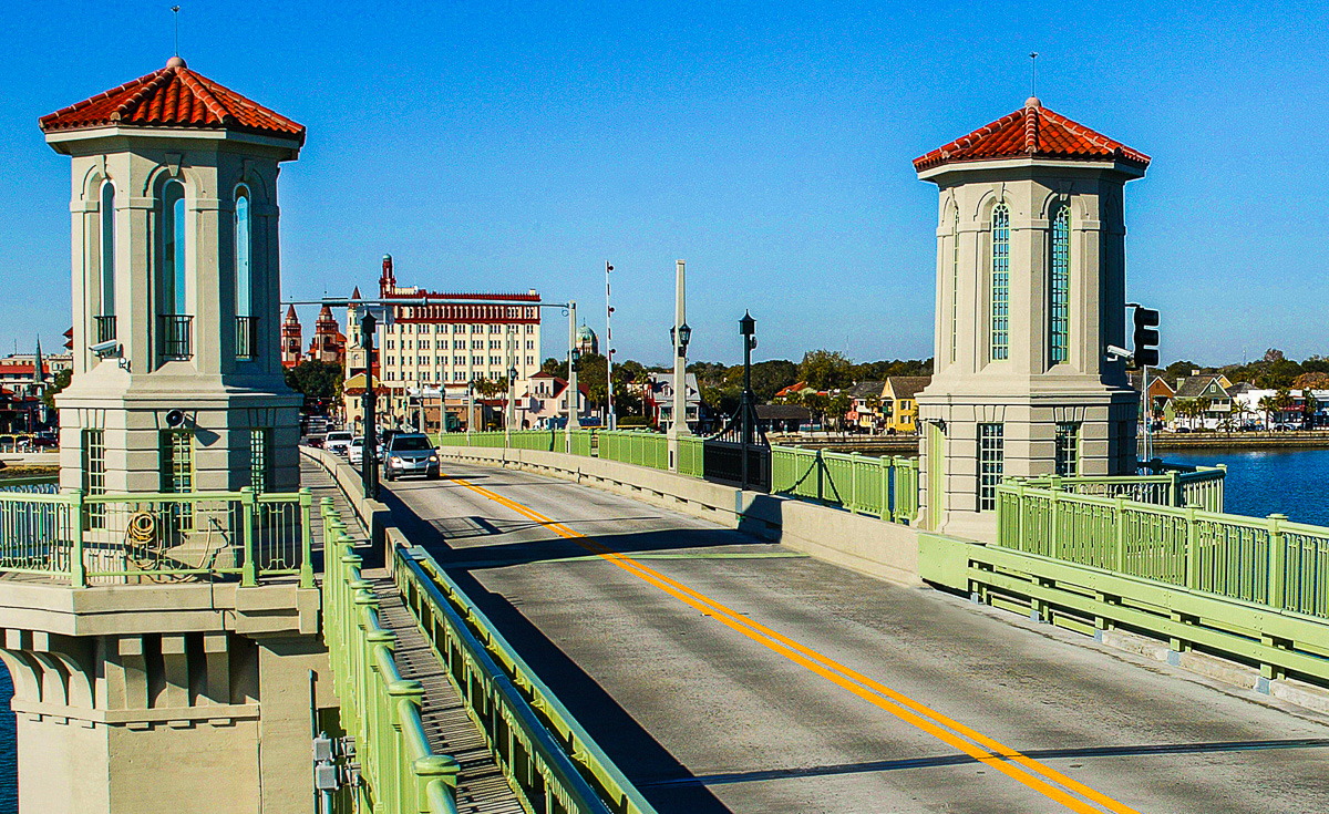 Bridge_of_Lions_02.jpg